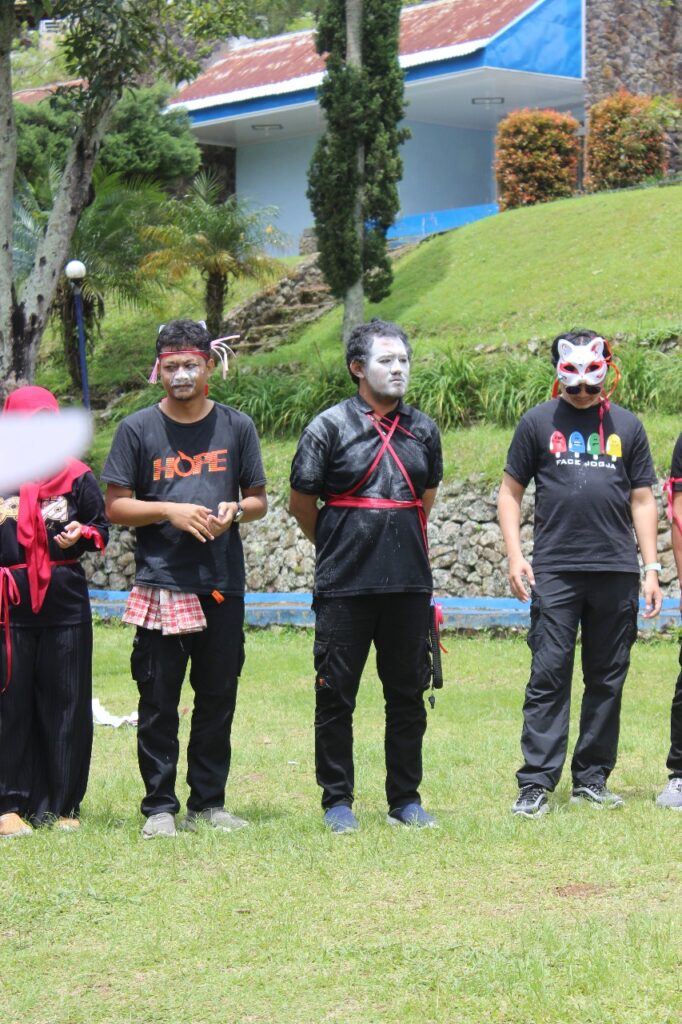 paket outbound + paintball blitar