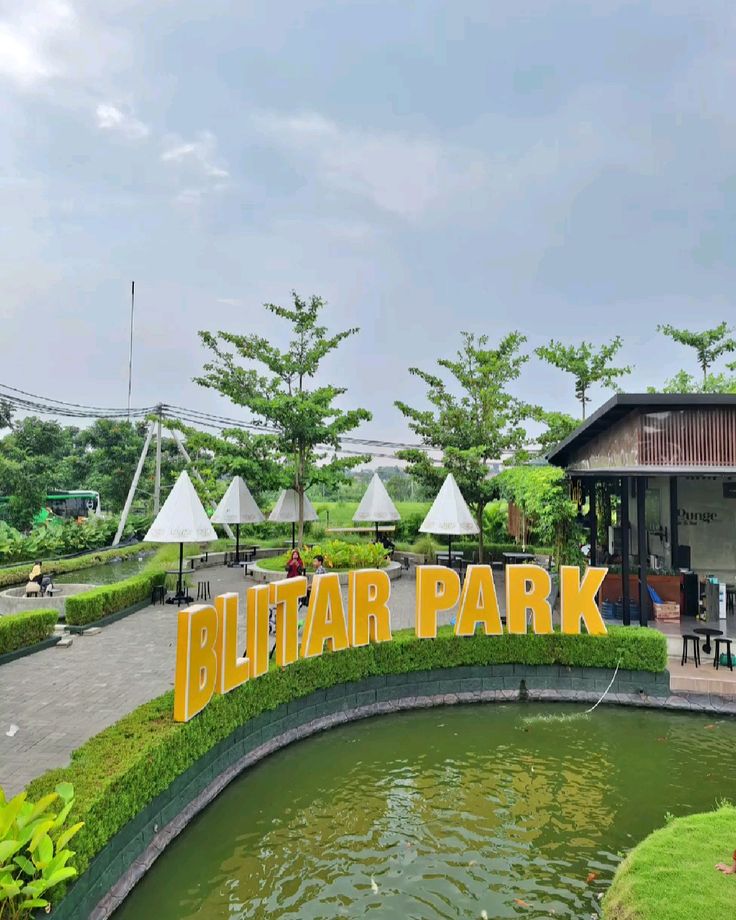 apa saja wahana di blitar park