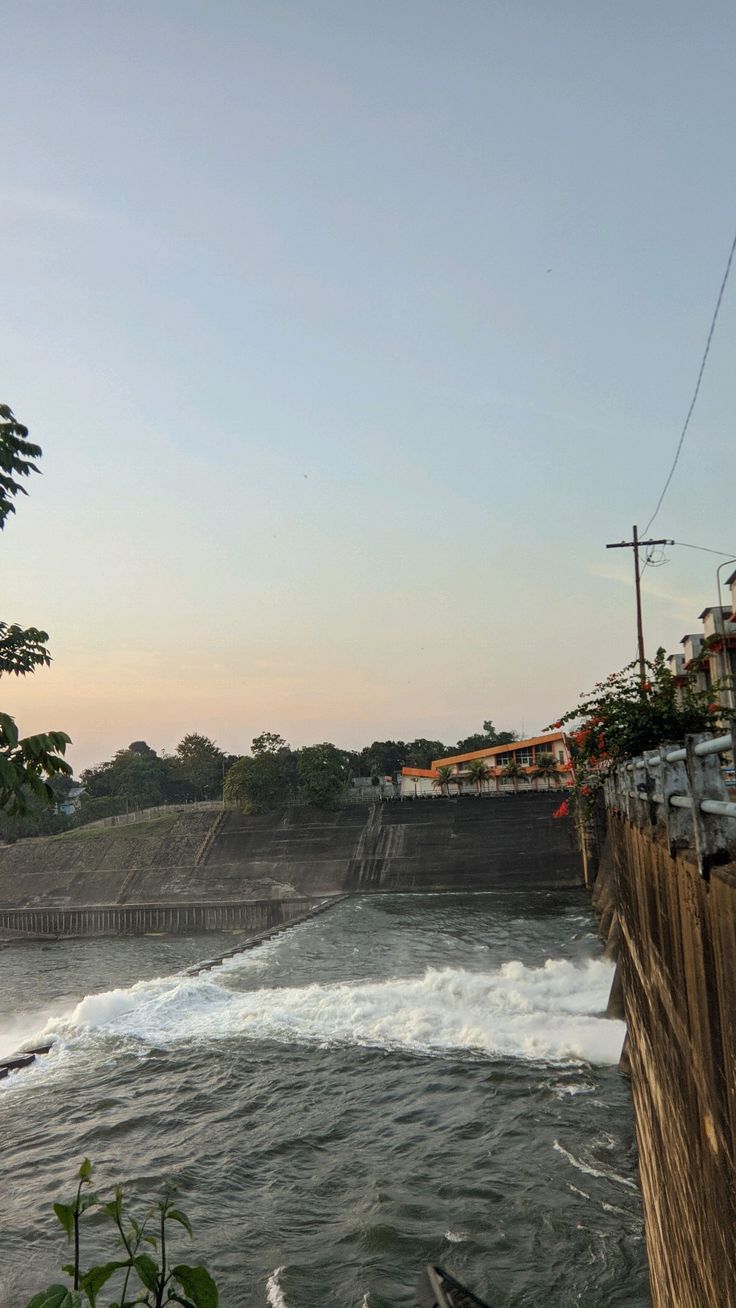 bendungan serut blitar