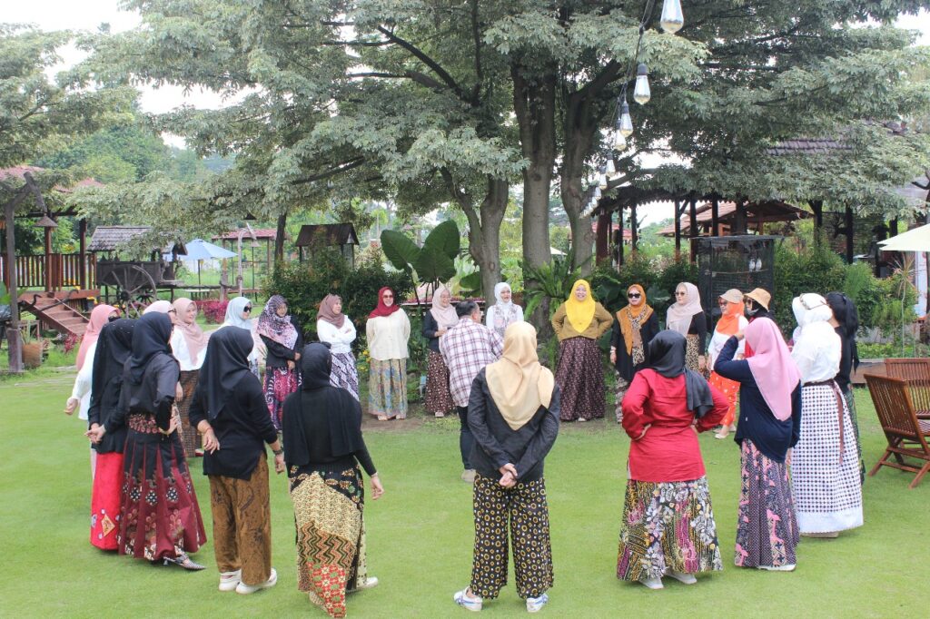 outbound keluarga blitar