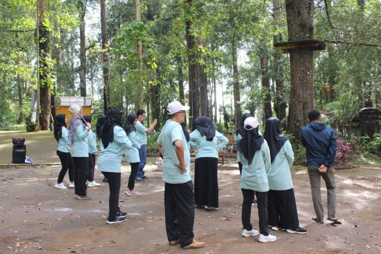 Team building Blitar untuk pengembangan karyawan