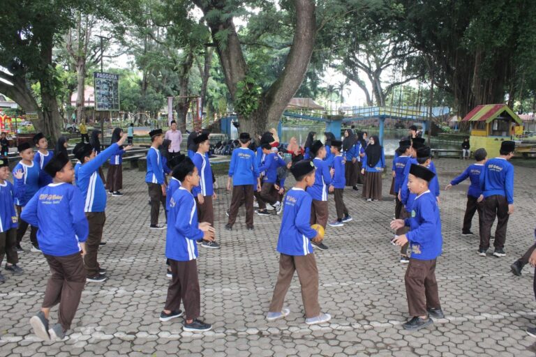 Lokasi outbound Blitar dengan pemandangan alam