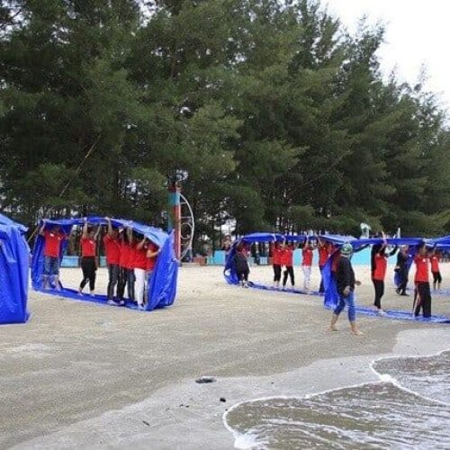 Outbound Pantai Serang Blitar – Petualangan Seru & Mendidik!