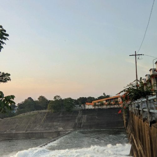 Bendungan Serut Blitar: Wisata Alam dan Fungsi Vital untuk Masyarakat